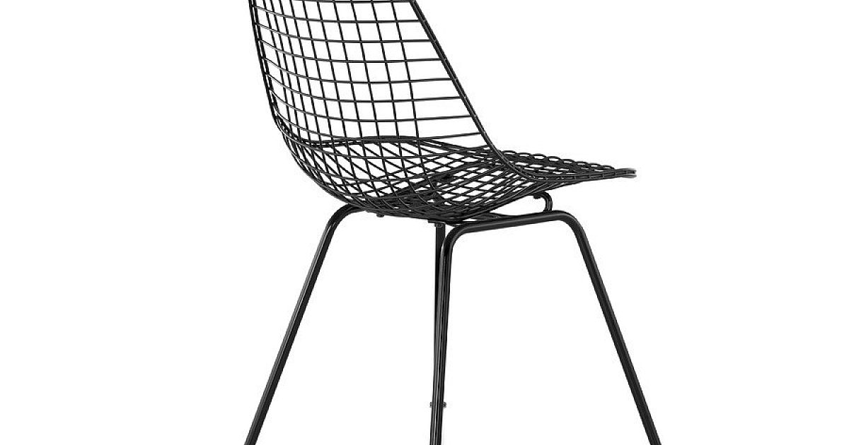 CFI Workspace Eames Wire Chairs Outdoor